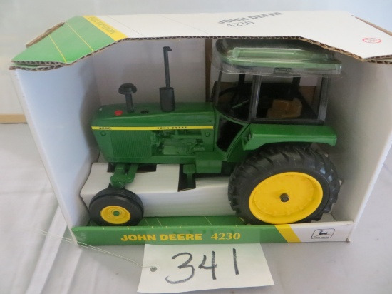 Ertl JD 4230 1999 Collector Edition
