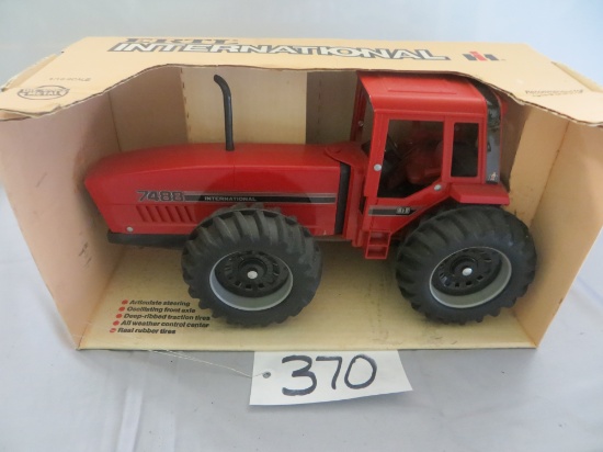 Ertl International 7488 2+2 FWD
