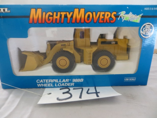 Ertl Caterpillar 988B Wheel Loader Mighty Movers
