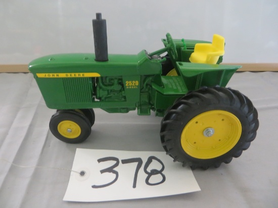 Ertl JD 2520 Diesel w/nf