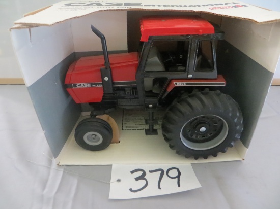 Ertl Case International 2594 Tractor w/Cab