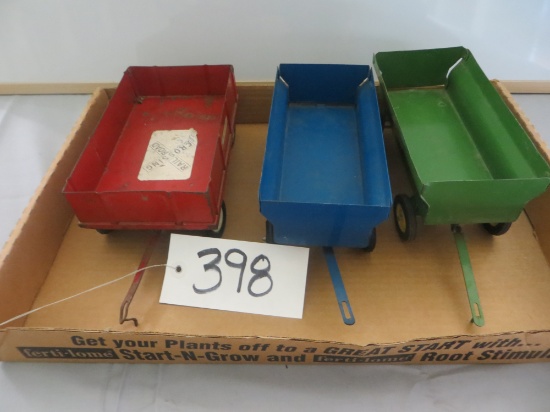 JD, IH, Ford barge wagons