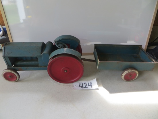 Farm Tractor & Trailer Tin Toy	Rare n/b