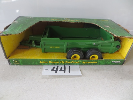 Ertl	JD Hydra Push Spreader
