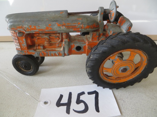 Hubley	Hubley tractor	played w/condition