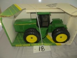 Ertl John Deere 8870 4WD