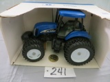 SM New Holland TG285 w/dual front & back Special Edition