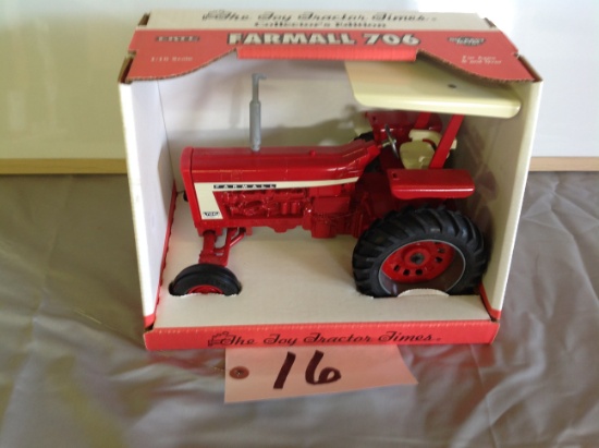 Ertl Farmall 706 "The Toy Tractor Times" 1995 Collector Edition
