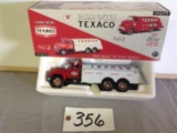 1st Gear	1966 Mack R Fuel Tanker No.2	Farm w/Texaco, mirror is lose