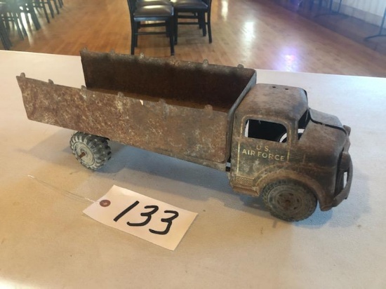 US Airforce TRUCK W/DUMP BOX