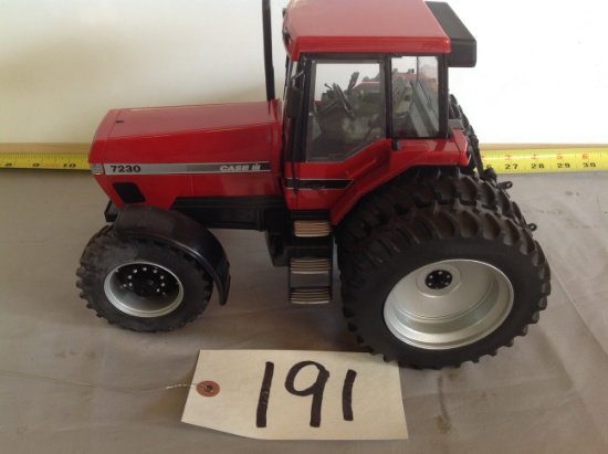 CIH 7230 w/duals MFWD