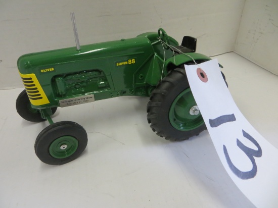 Oliver Super 88 w/Michigan Farm Toy Show 1992