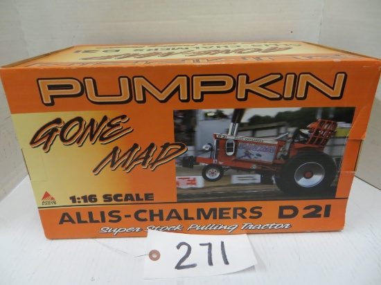Spec Cast	Pumpkin Gone Mad Allis Chalmers D21 Pulling Tractor