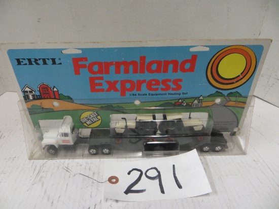 Ertl	Case semi w/2 tractors & trailer