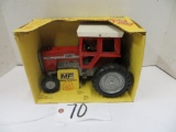 Ertl	MF 1105  w/old box