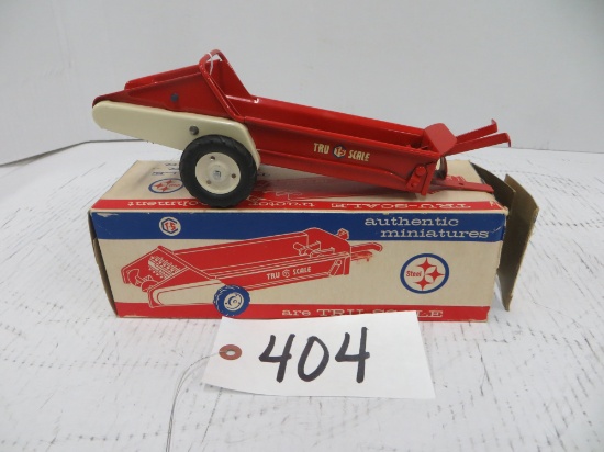 Tru Scale	spreader w/box