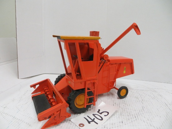 Loyd custom	Case 660 combine mint