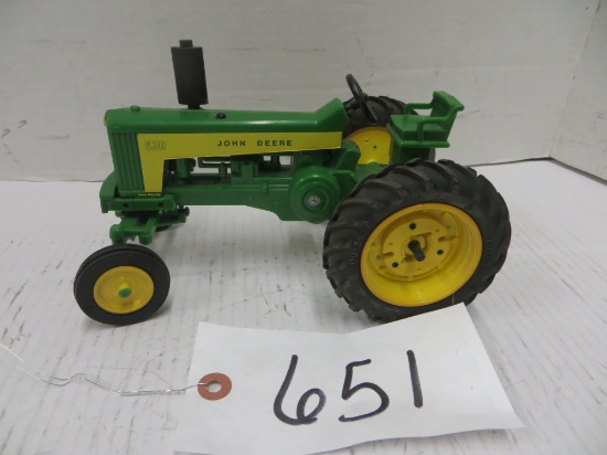 JD 530 tractor