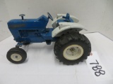 Ertl	Ford 8000 played w/condition