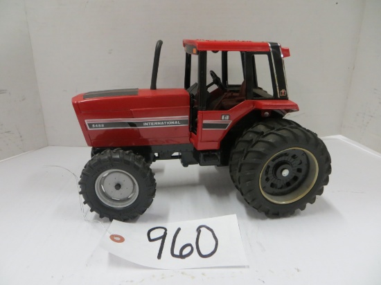 International 5488 w/duals