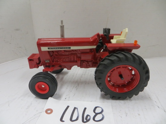 International 856 custom