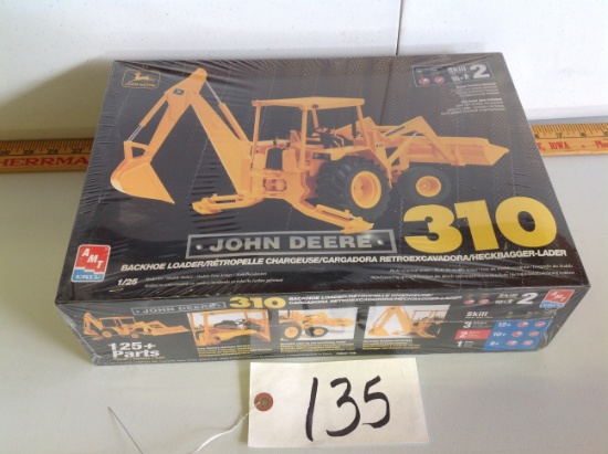 Ertl	JD 310 Backhoe model kit