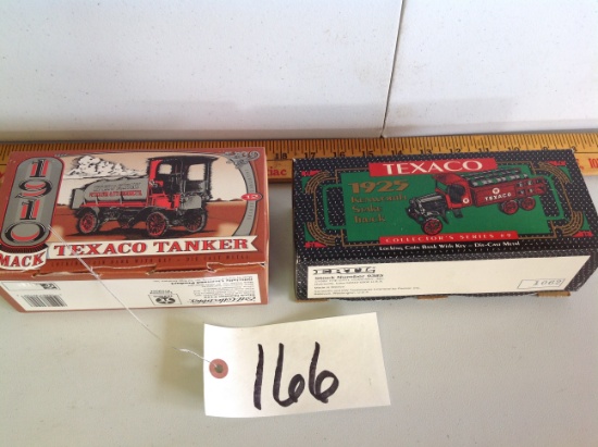 Ertl	1925 Kenworth Stake Truck & 1910 Texaco Tanker banks