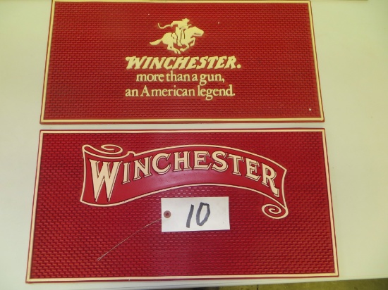 2 Winchester red mats
