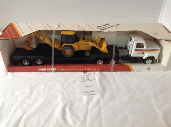 JD Construction Equipment Hauling Set   1/25 scale