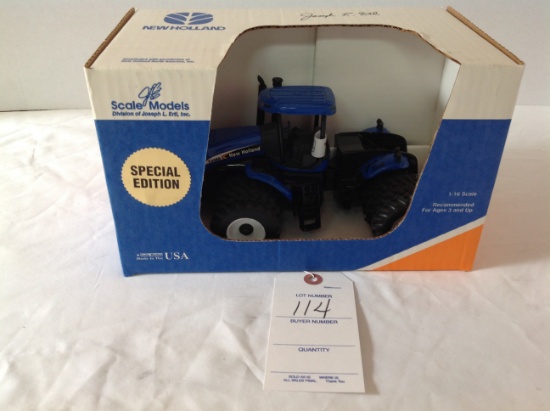 New Holland TJ450 Special Edition, sign Joseph Ertl   1/16 Scale