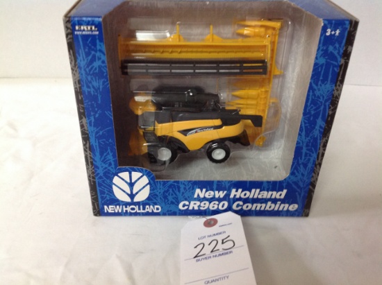 New Holland CR960 Combine  1/64 Scale