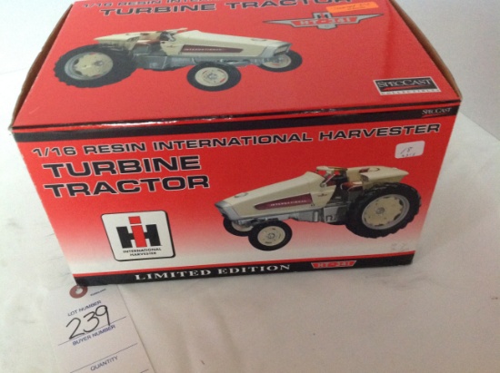 IH HT 341 Turbine Limited Edition pulling tractor,  Front wheels bent