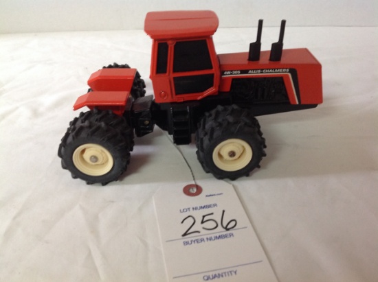 Allis Chalmers 4W-305   1/32 Scale