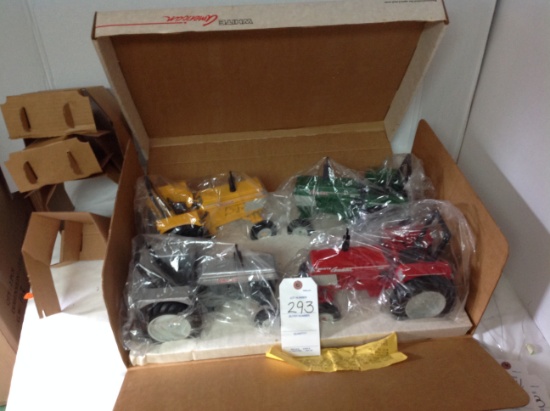 set of White collector set