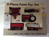 International 5-Pc Farm Toy Set   1/32 Scale