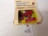 International Harvester Combine   1/64 Scale