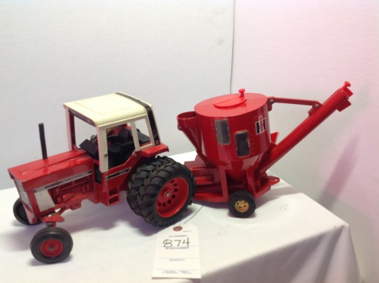 IH 1586  w/mill mixer played w/condition