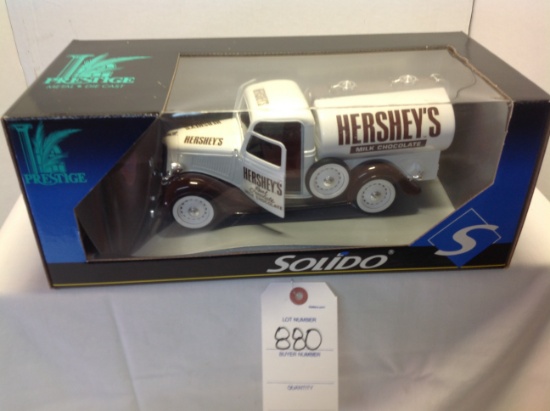 Hershey's Milk Chocolate vintage truck