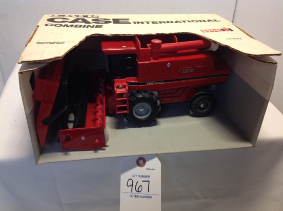 CIH 1680 combine