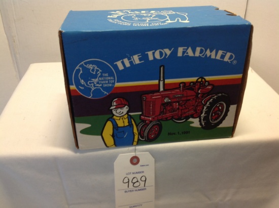 Farmall M-TA The Toy Farmer 1991