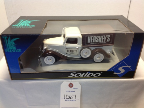 Hershey's truck