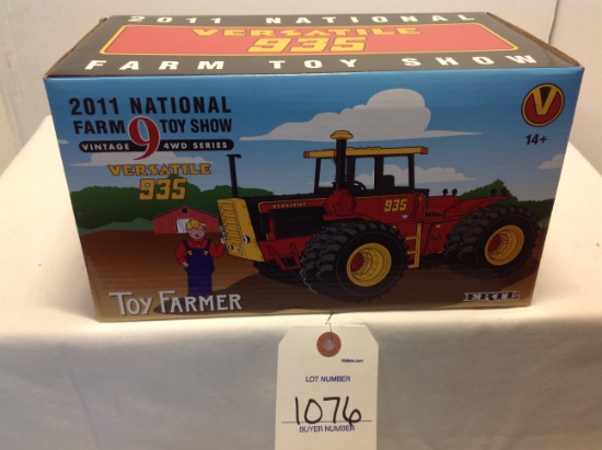 Versatile 935 2011 National Farm Toy Show #9