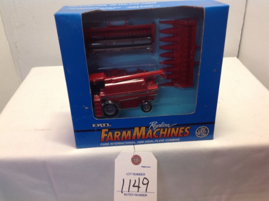 IH 1486 combine  1/64 Scale
