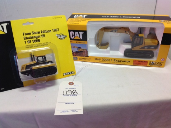 Cat 320C L Excavator1/50", Challenger 65 Farm Show Edition 1997 1/64"
