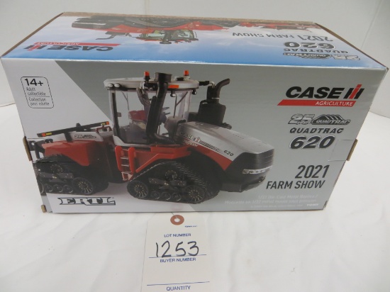 Ertl Quadtrac 620  2021 Farm Show 25 years   1/32 Scale