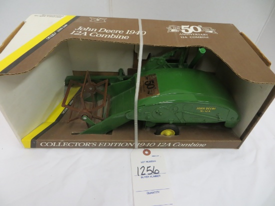 JD 1940 12A Combine Collector Edition 50th Anniversary