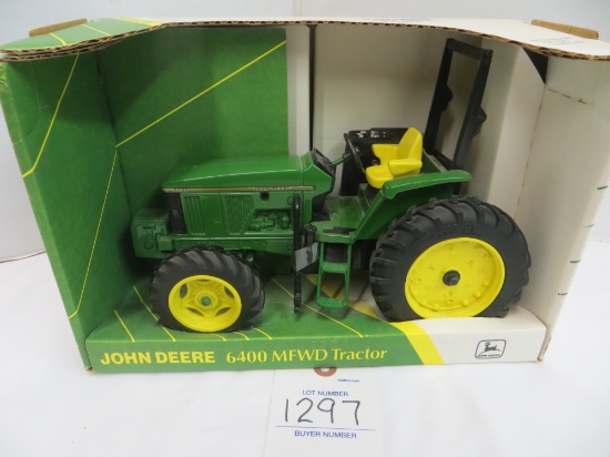 John Deere 6400 MFWD  Collector Edition  1993 Special Edition