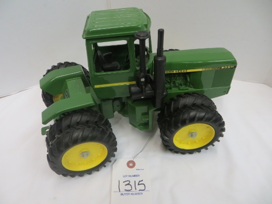 John Deere 8650  FWD 1982 Collector Edition