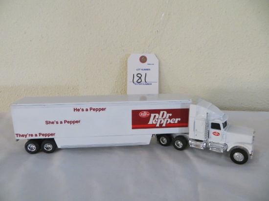 International semi Dr Pepper trailer