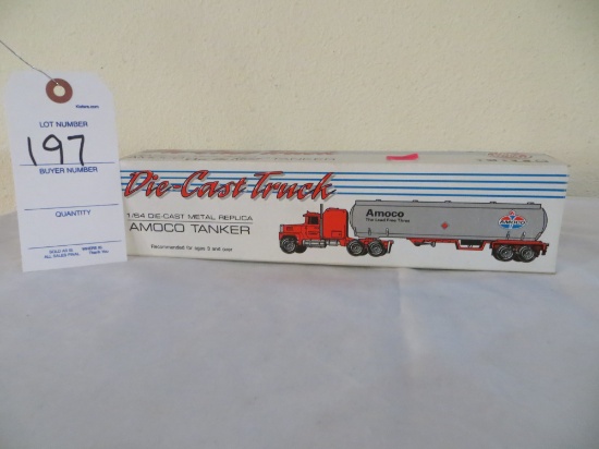 Over the road Amoco tanker 1:64 scale semi and tanker